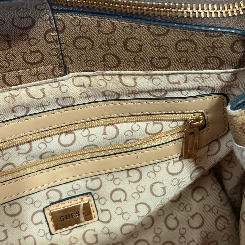 Guess Los Angeles Brown Satchel Handbag with Gold Logo design and details purse - Picture 7 of 14